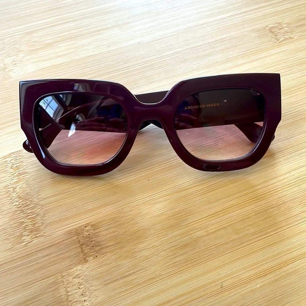 Brand New Diff Eyewear Arden Boxy Square Claret Wine Sunglasses 100% UV Protect